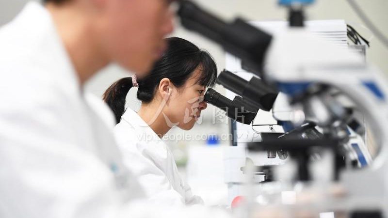 生产设备型号：解码生物科技公司核心生产力**